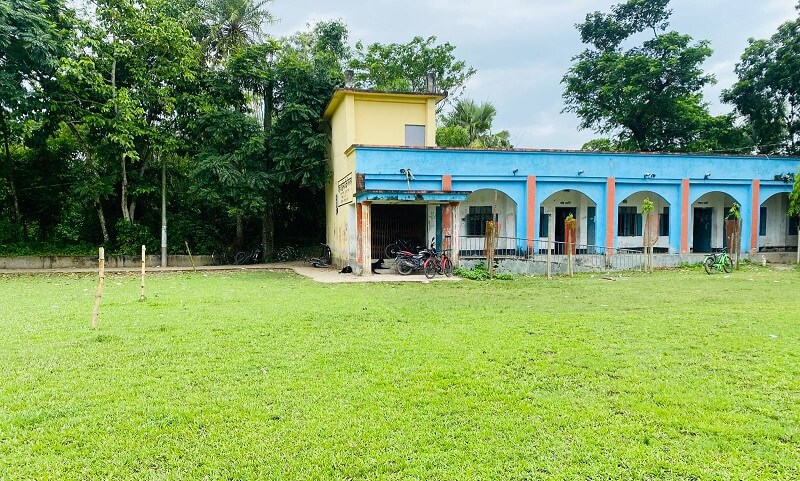 আমাদের প্রতিষ্ঠান সম্পর্কে